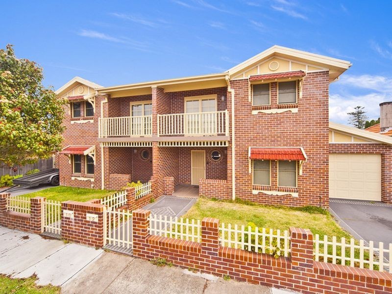 12 Yeo Avenue, Ashfield NSW 2131