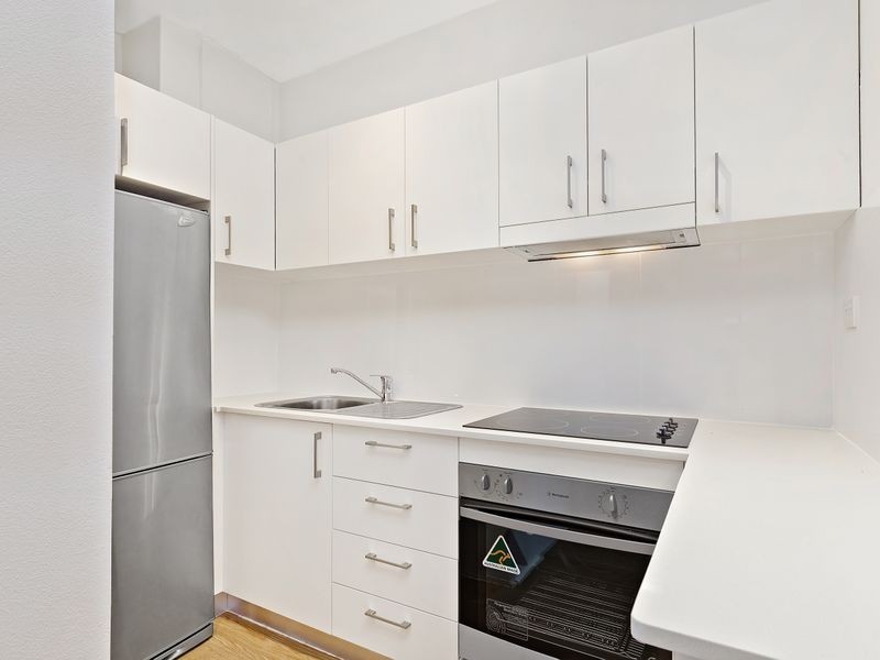 2/88 Alt Street, Ashfield NSW 2131