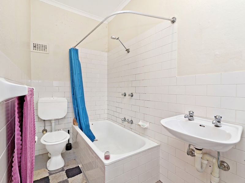 2/11 Bogan Street, Summer Hill NSW 2130