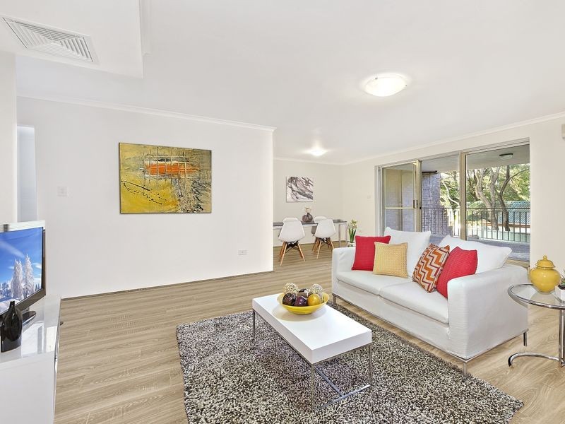 2/2 Railway Cres, Jannali NSW 2226