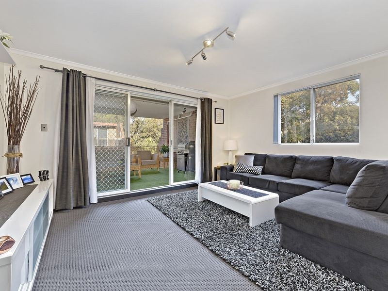 17/2 Railway Cres, Jannali NSW 2226