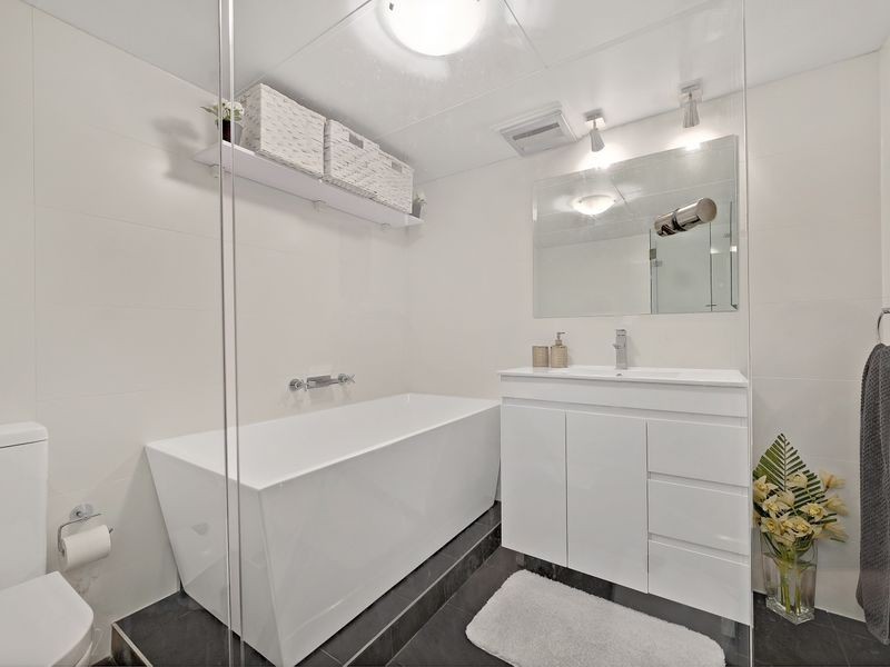 17/2 Railway Cres, Jannali NSW 2226