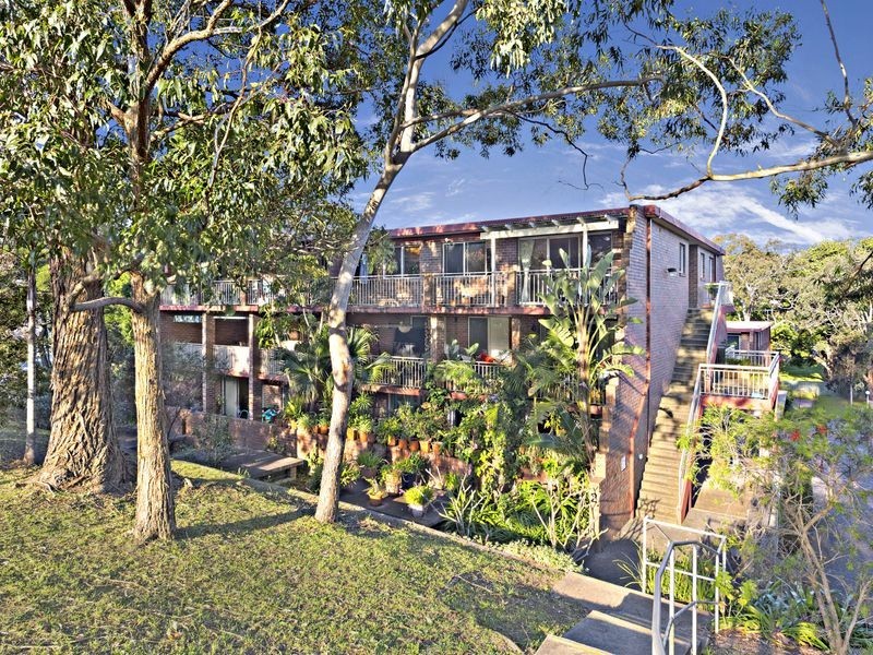 17/2 Railway Cres, Jannali NSW 2226