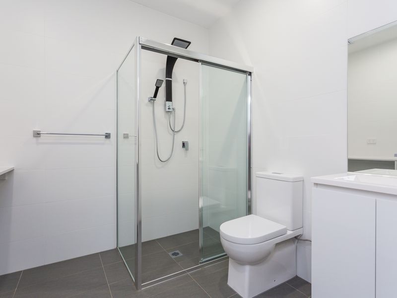 8 Friend Street, Merrylands NSW 2160