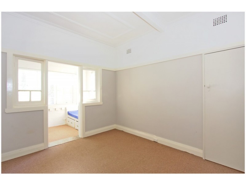 2/4 Rose Street, Ashfield NSW 2131