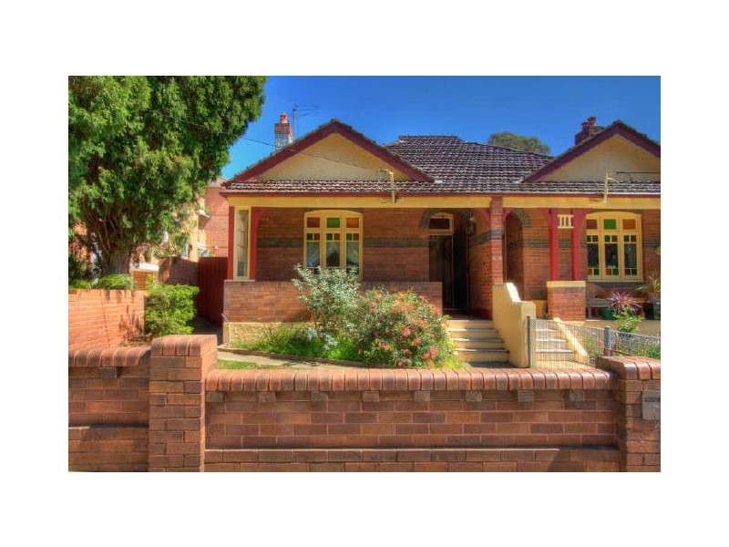 16 Pembroke Street, Ashfield NSW 2131