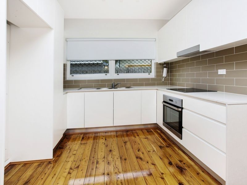 2/28a Henry Street, Ashfield NSW 2131