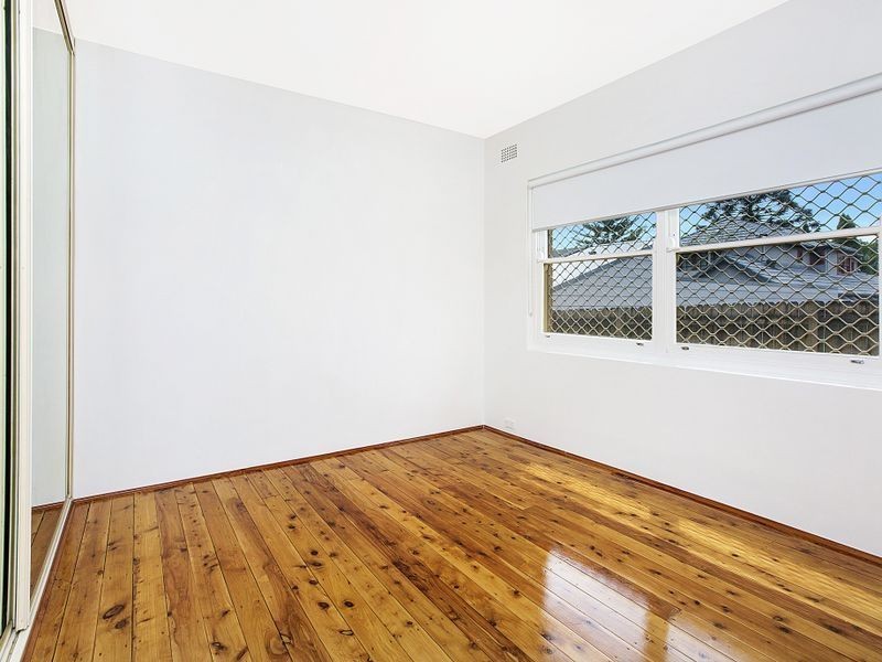 2/28a Henry Street, Ashfield NSW 2131