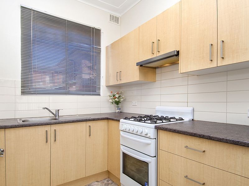 6/7 Queensborough Road, Croydon Park NSW 2133