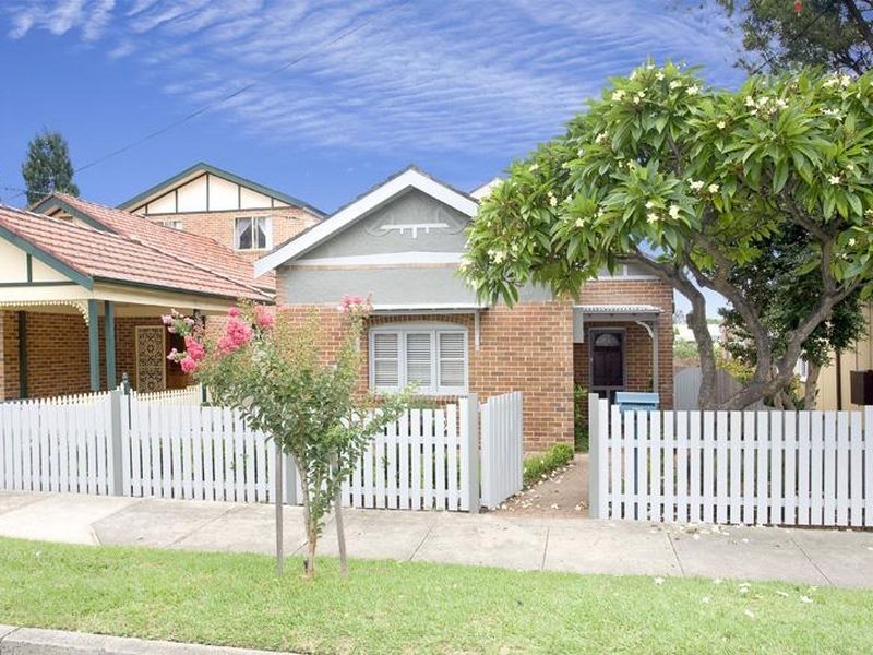 43 Mitchell Street, Croydon Park NSW 2133