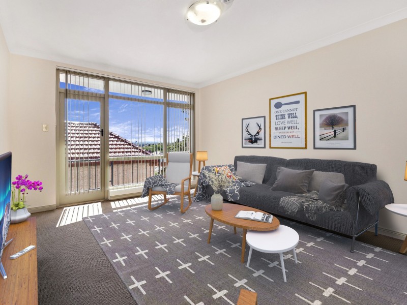 18/7a Bruce Street, Ashfield NSW 2131