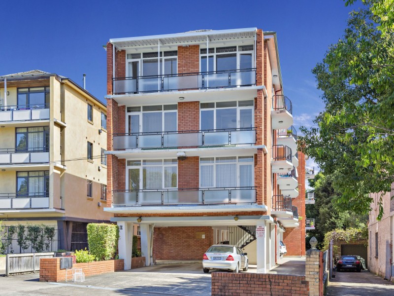 18/7a Bruce Street, Ashfield NSW 2131