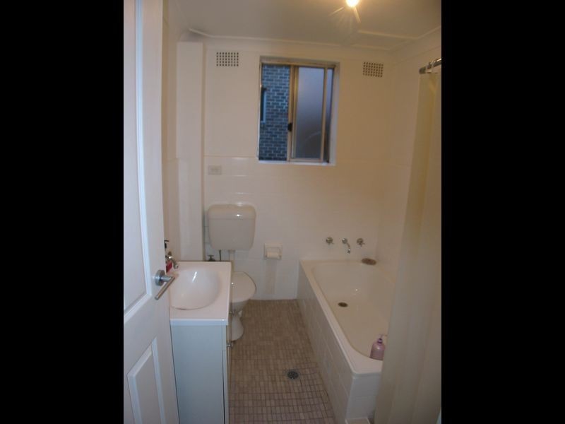 4/165 Norton Street, Ashfield NSW 2131