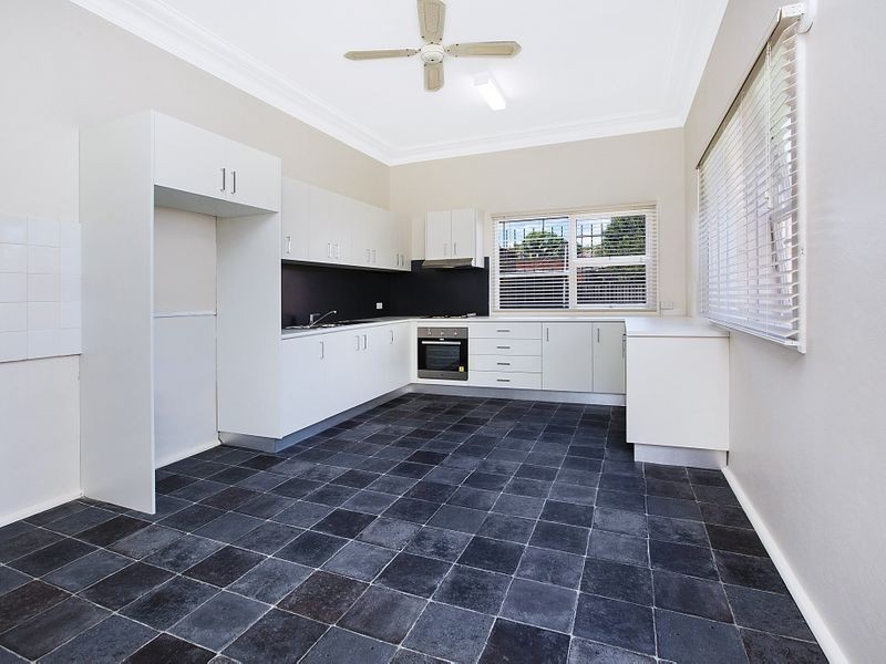 8 Park Avenue, Ashfield NSW 2131