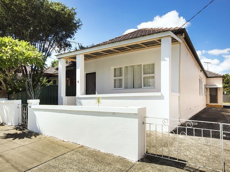 8 Park Avenue, Ashfield NSW 2131