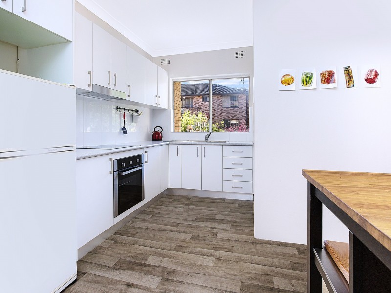 10/11 Jeffrey Street, Canterbury NSW 2193