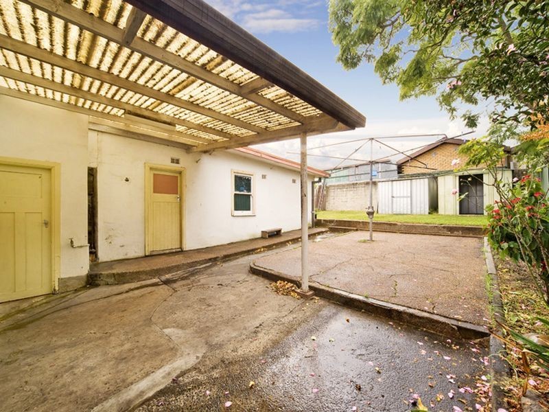 8 Dougan Street, Ashfield NSW 2131