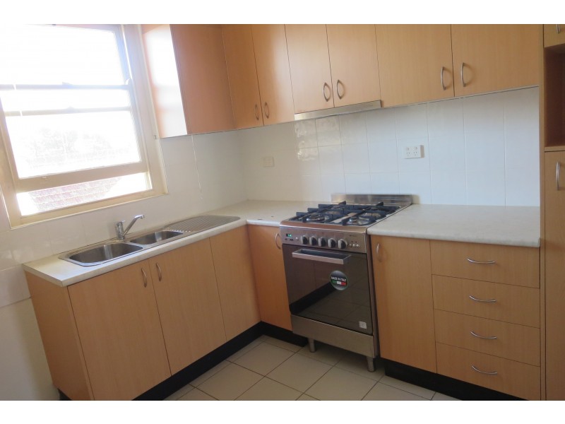 1/37 Carlisle Street, Ashfield NSW 2131