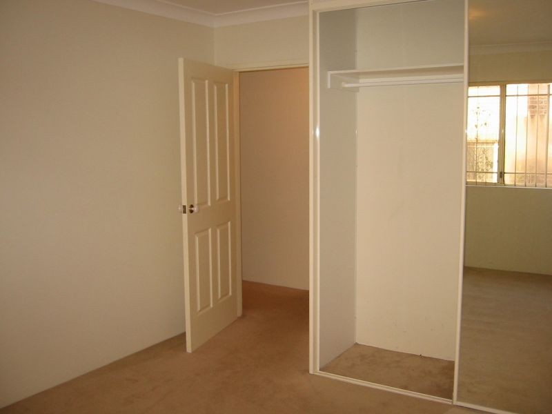 9/6A Grosvenor Street, Croydon NSW 2132