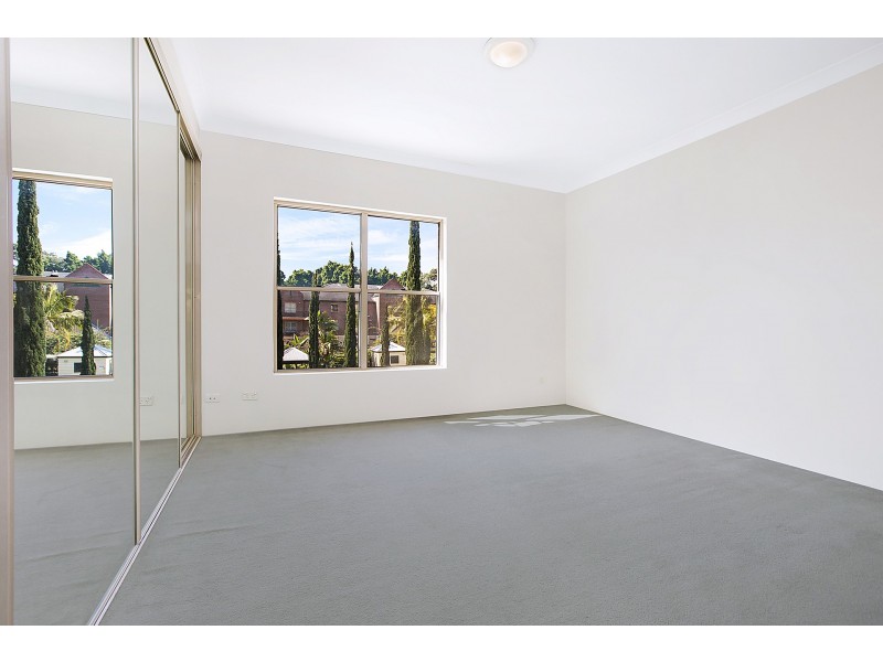 4/247F Burwood Road, Concord NSW 2137