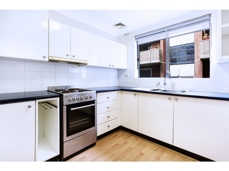 8/17 Loftus Street, Ashfield NSW 2131
