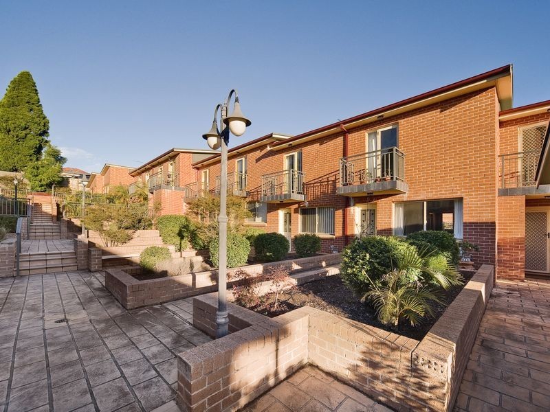 1/33 Hanks Street, Ashfield NSW 2131