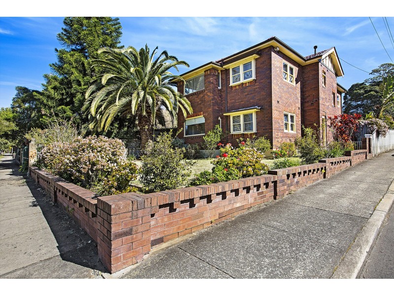 2/139 Victoria Street, Ashfield NSW 2131