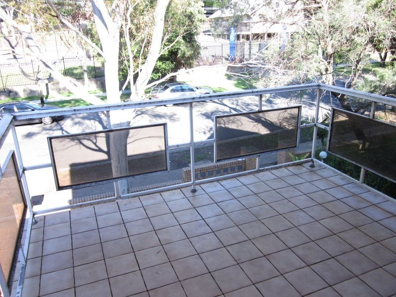 4/20 Minter Street, Canterbury NSW 2193