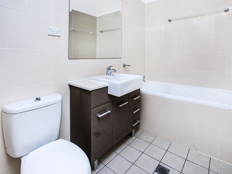 8/62 Charlotte Street, Ashfield NSW 2131