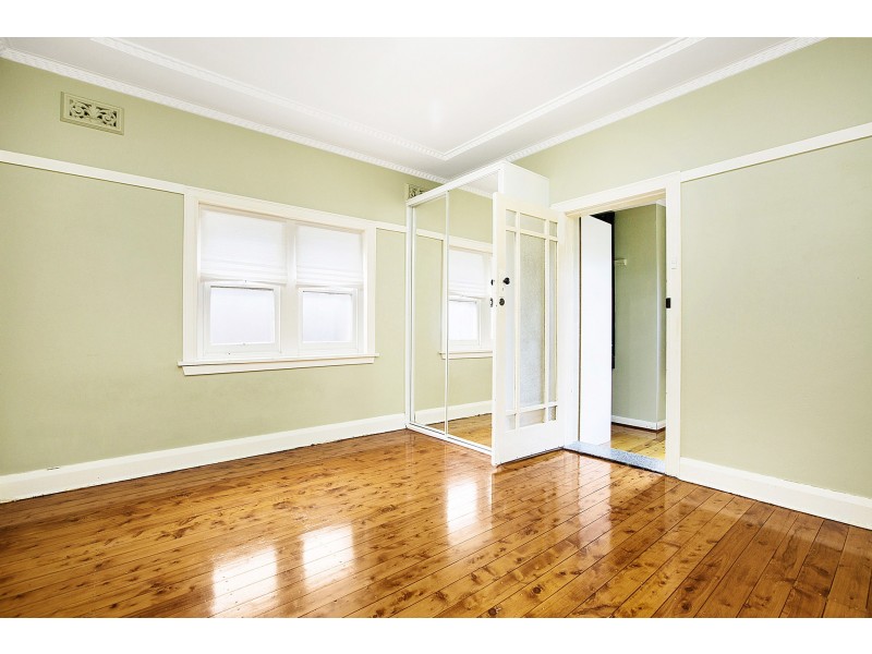 1/23 King Street, Ashfield NSW 2131