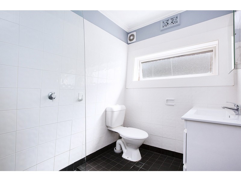 1/23 King Street, Ashfield NSW 2131