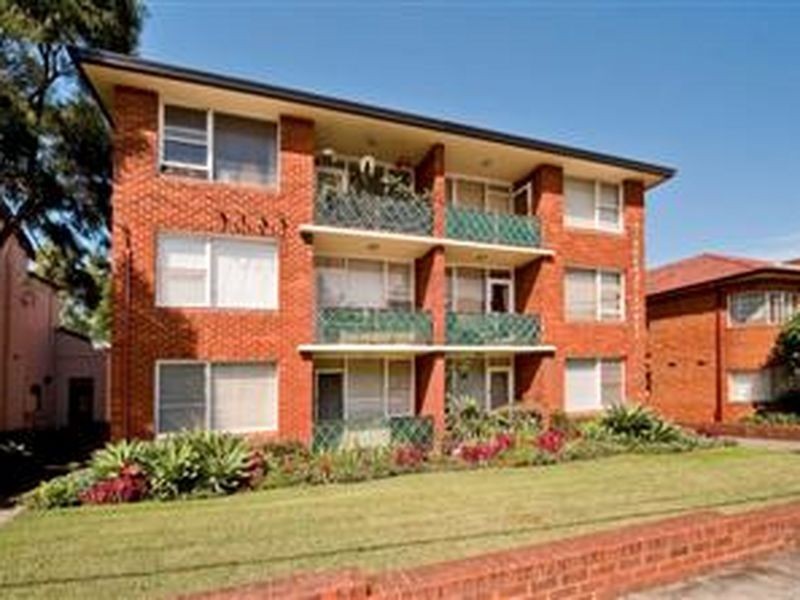 9/34 Elizabeth Street, Ashfield NSW 2131