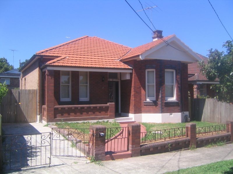 17 Balfour Street, Dulwich Hill NSW 2203