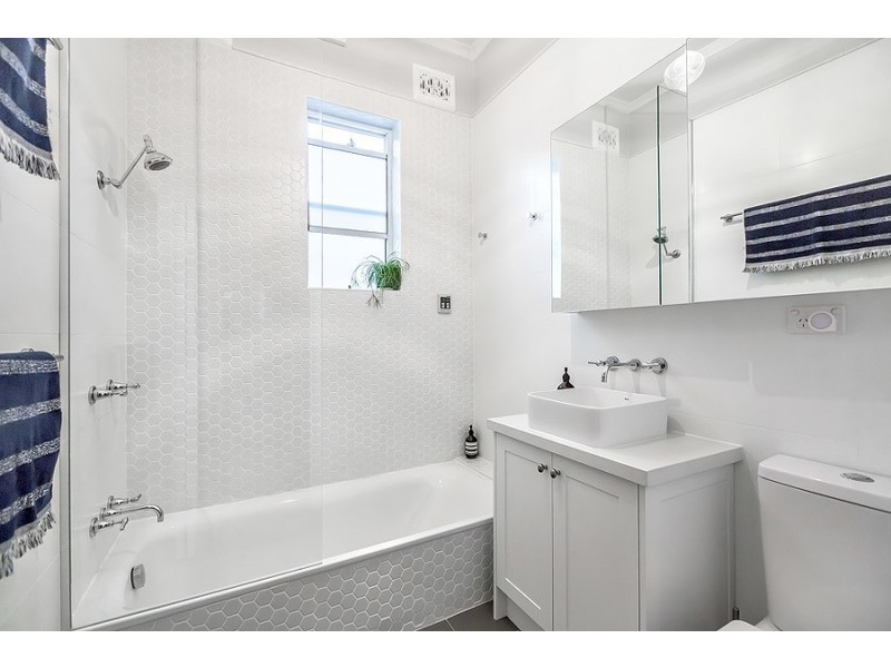 27 Lloyd George Avenue, Concord NSW 2137