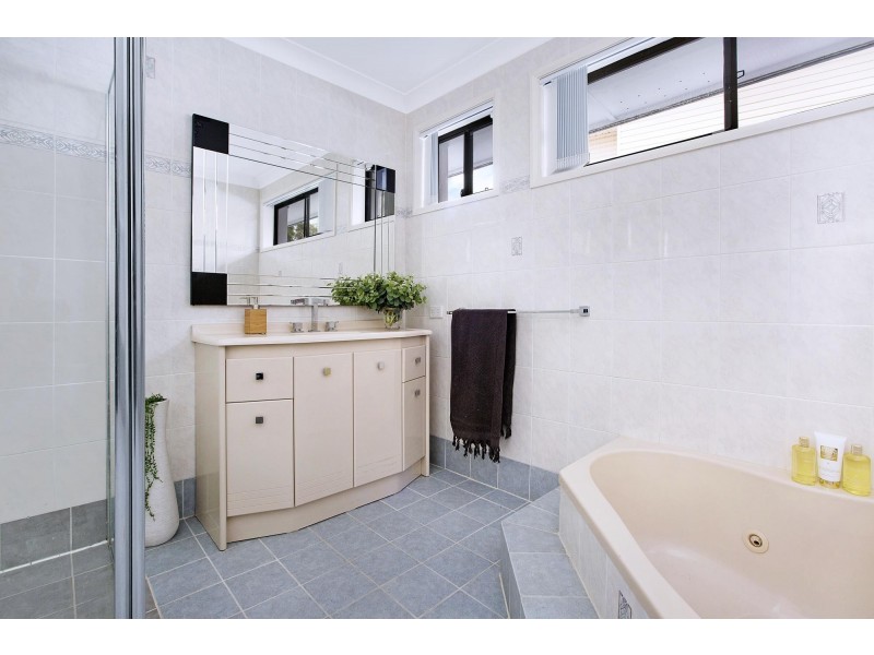 44 Dahlia Street, Greystanes NSW 2145