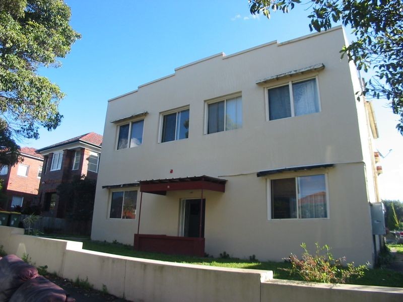 2/19 king Street, Ashfield NSW 2131