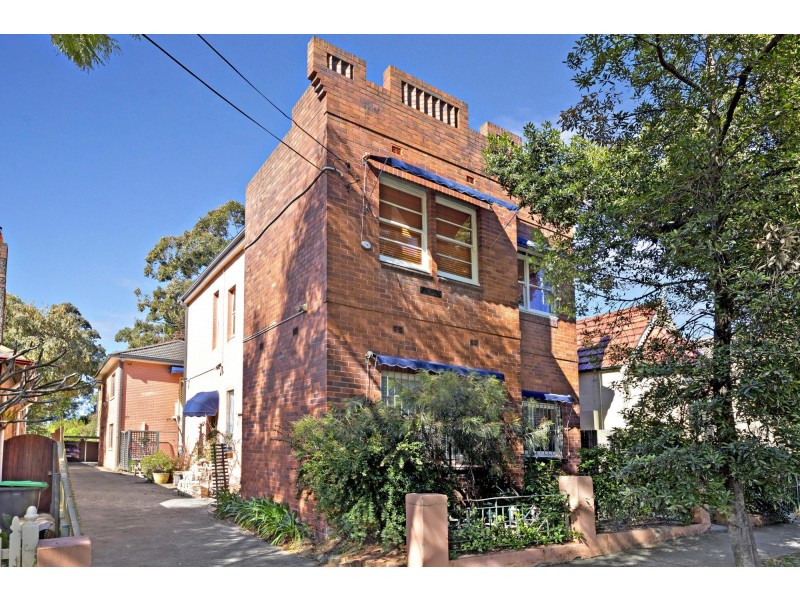 2/11 Bogan, Summer Hill NSW 2130
