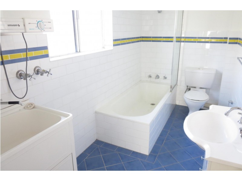 1/4 Joseph Street,, Ashfield NSW 2131