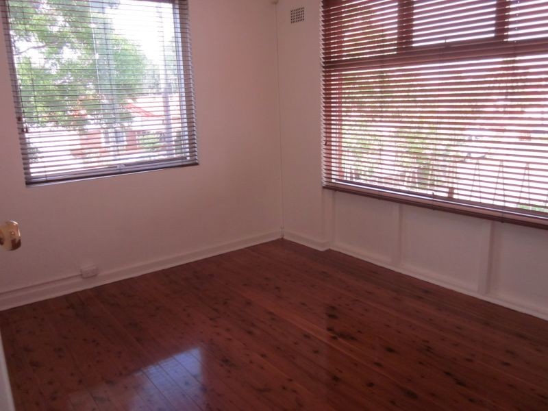 1/11 Queensborough Road, Croydon Park NSW 2133