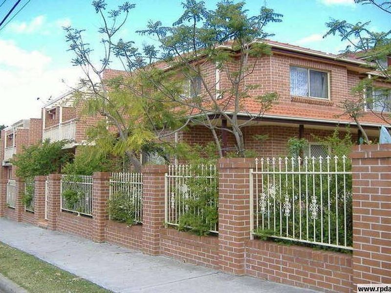 2/2 Tintern Road, Ashfield NSW 2131