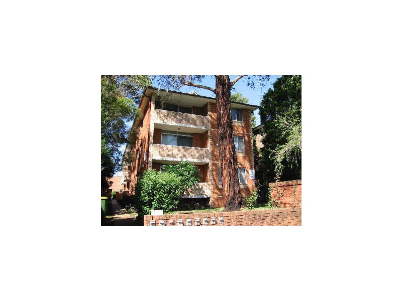 8/15 Loftus Street, Ashfield NSW 2131
