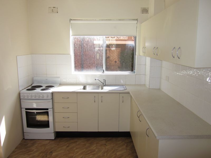 4/11 Loftus Street, Ashfield NSW 2131