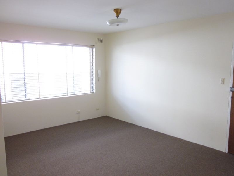 4/11 Loftus Street, Ashfield NSW 2131