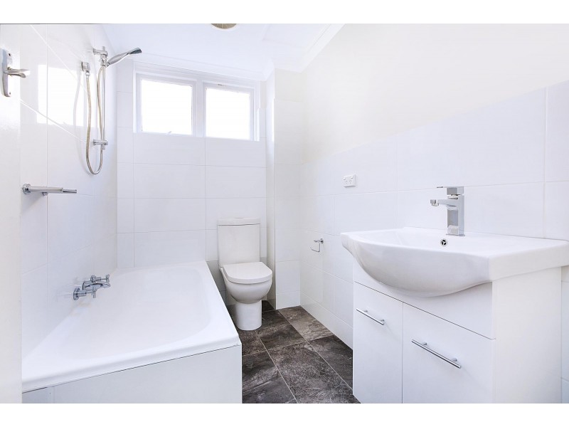 2/9 Church Street, Ashfield NSW 2131