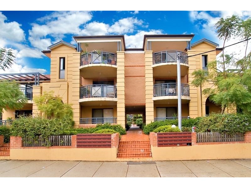 13/106 Elizabeth Street, Ashfield NSW 2131