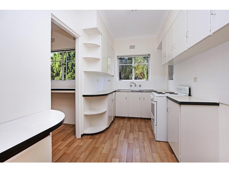2/39 Albert Parade, Ashfield NSW 2131