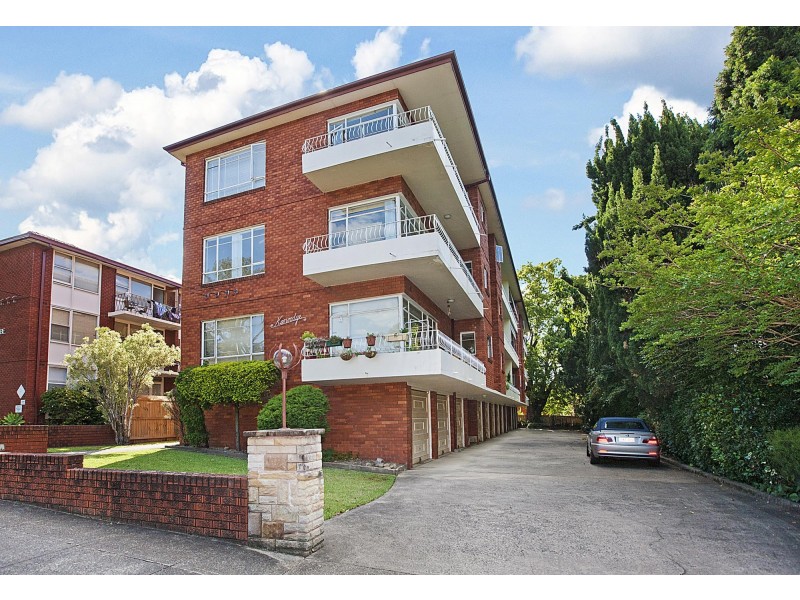 2/39 Albert Parade, Ashfield NSW 2131