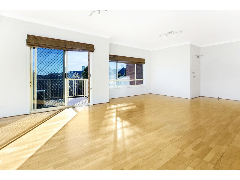 9/3A Queensborough Road, Croydon Park NSW 2133