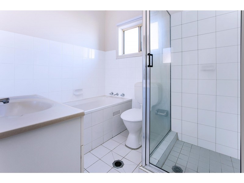 9/3A Queensborough Road, Croydon Park NSW 2133