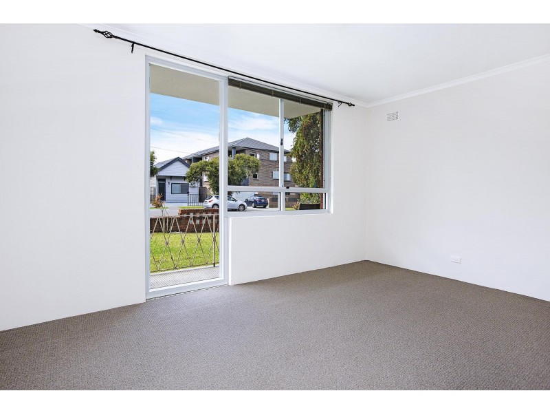4/39 Clyde Street, Croydon Park NSW 2133